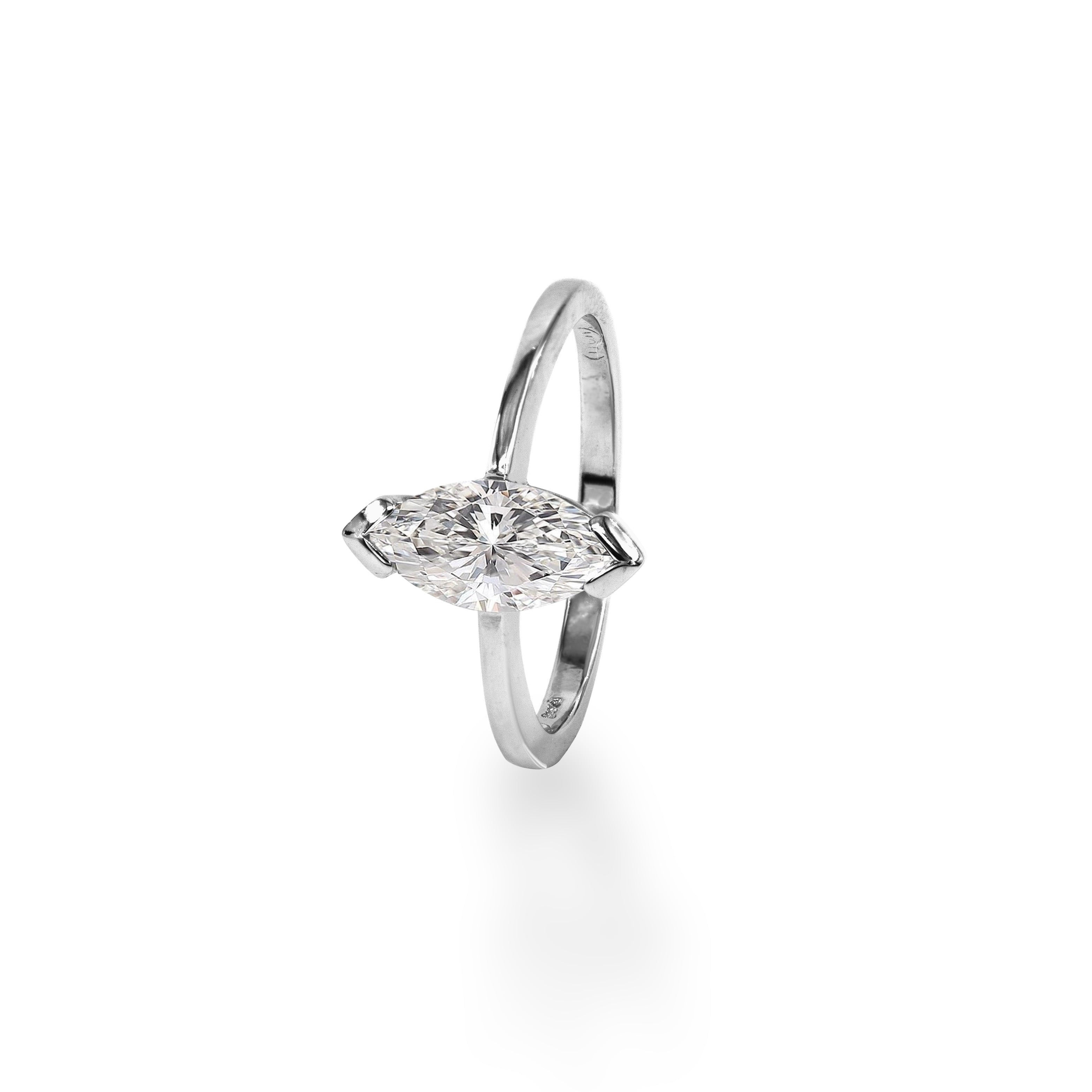 14K Ring Marquise 1ct